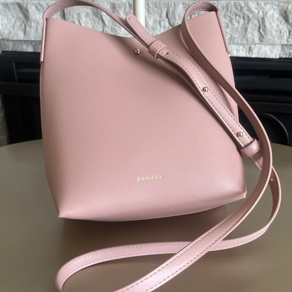 Samara Medium Blush Shoulder Bag - Picture 12 of 13